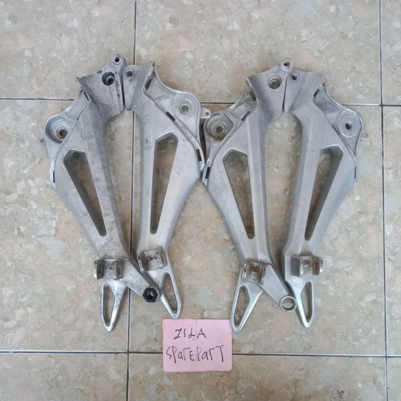 posstep pijakan kaki belakang honda REVO OLD LAMA, supra 125 original