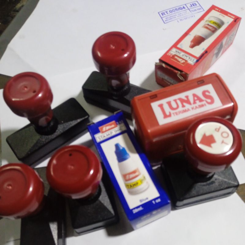 

STEMPEL OTOMATI CUSTOM EXPRESS 1JAM SELESAI