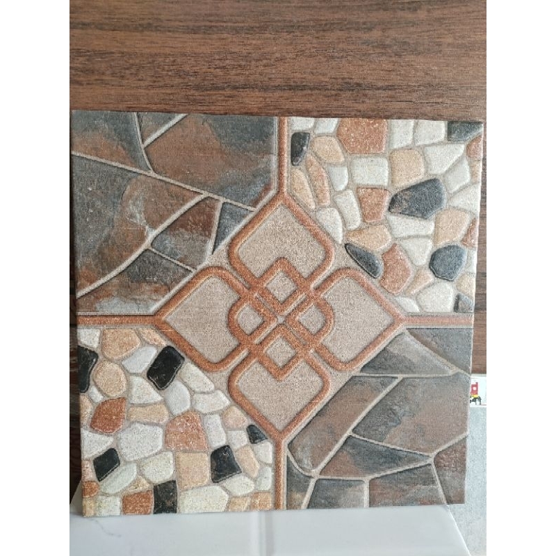 KERAMIK 40X40 TAMAN / BATU ALAM WARNA COKLAT ABU MOTIF