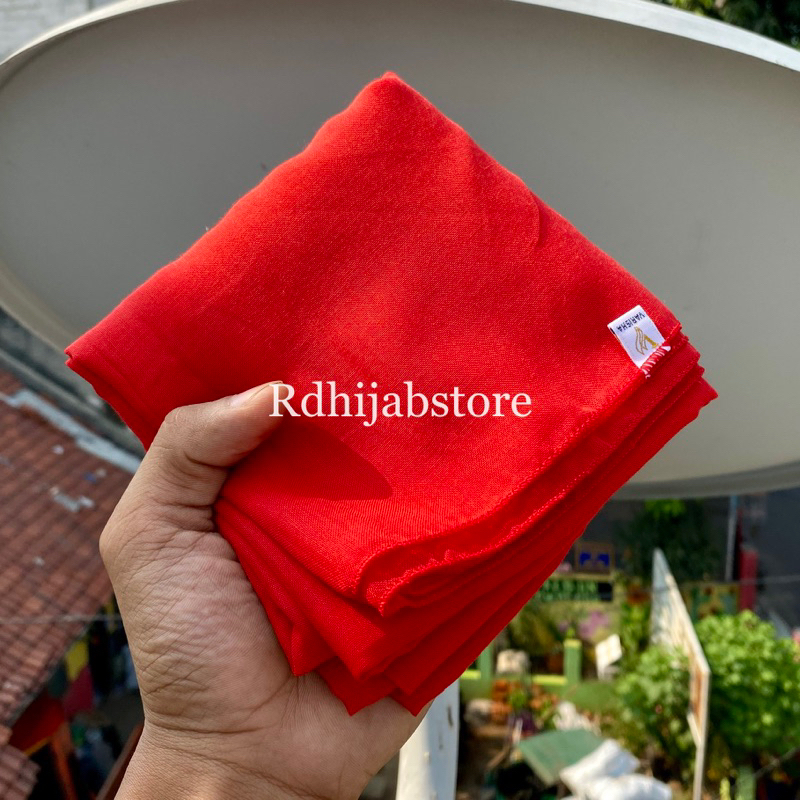 hijab segiempat paris / catton paris old | red rose | azara | varisha-Merah bendera