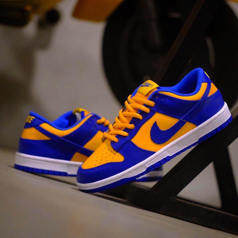 nike SB dunk orange blue