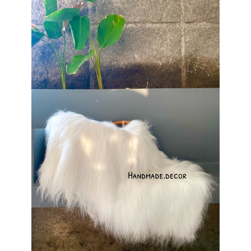 alas foto background photo | accesoris foto selimut bulu | tatakan alas bulu putih | rasfur properti