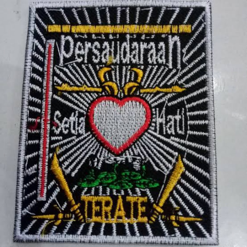 bet PSHT | badge | bordil