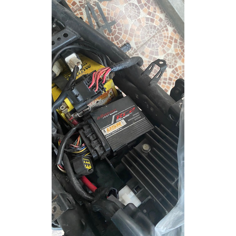 ecu aracer r25