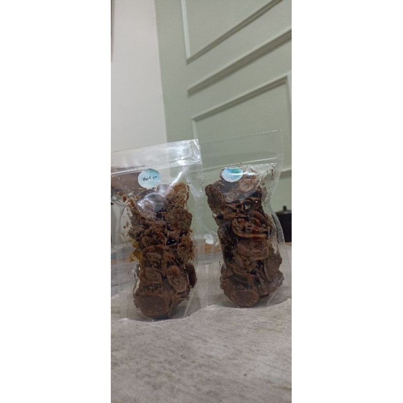 

kripik pisang lumer varian coklat