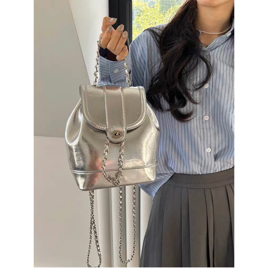 TAS RANSEL WANITA / CARDINAL CHAIN BACKPACK MINI STYLISH / BACKPACK MULTIFUNGSI / TAS RANSEL KULIT M