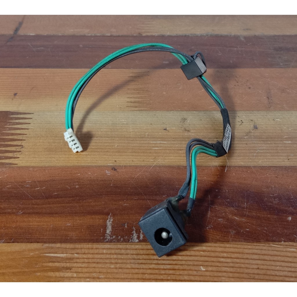 Kabel Jack Power DC Laptop Toshiba Satellite M200
