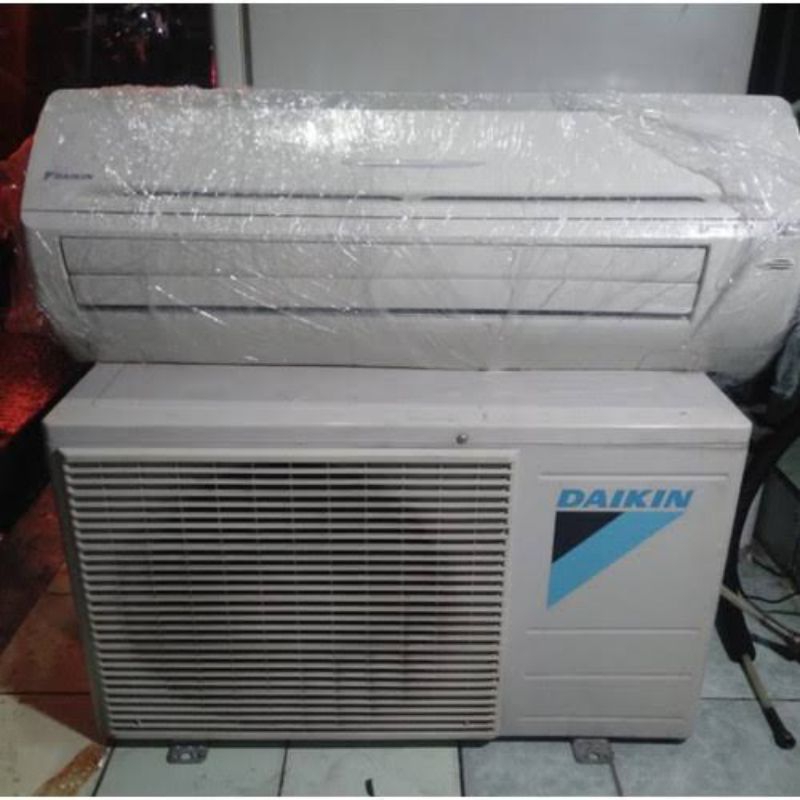 AC Split 1 PK Daikin Thailand R410 Second