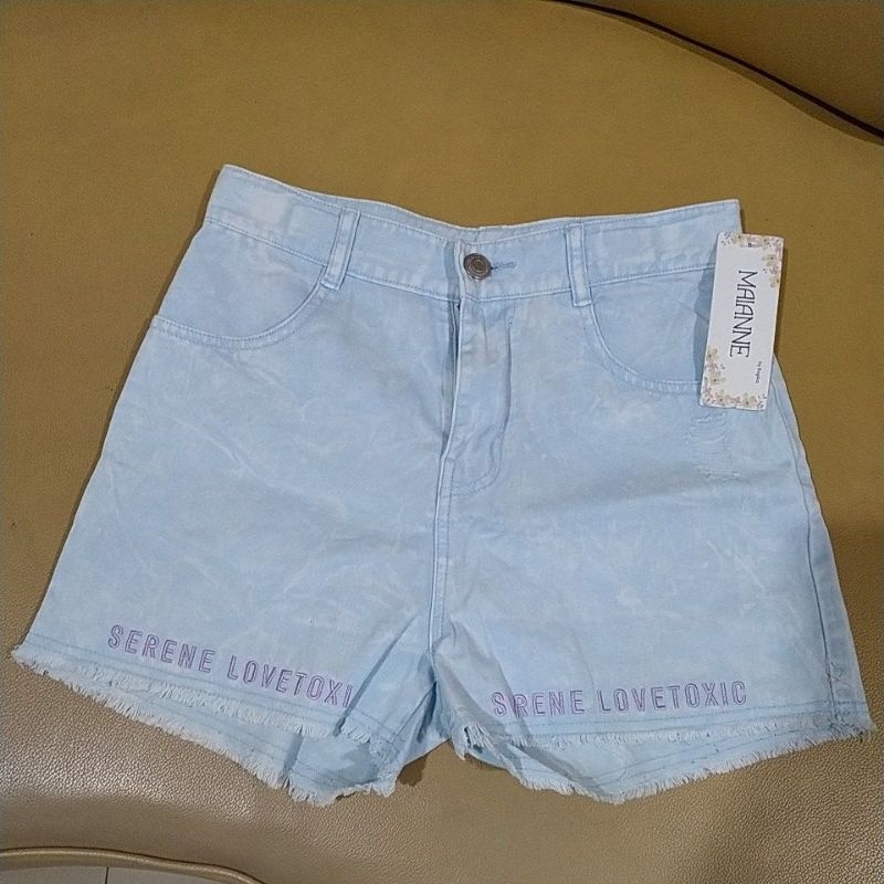 Celana Pendek Wanita Uniqlo dll