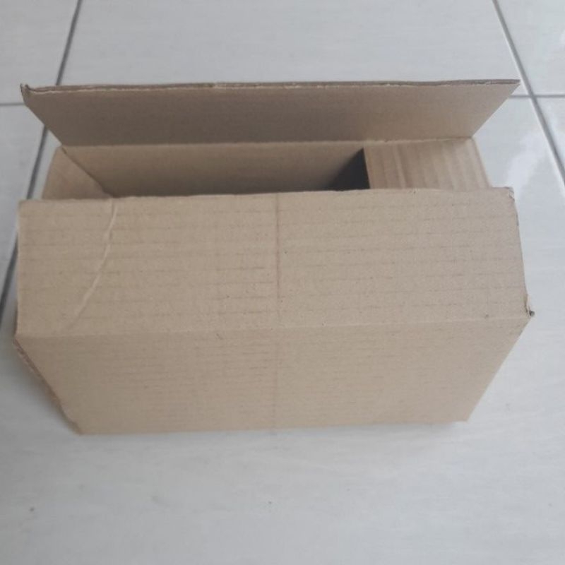 

Kardus box packing ukuran 22x12x10