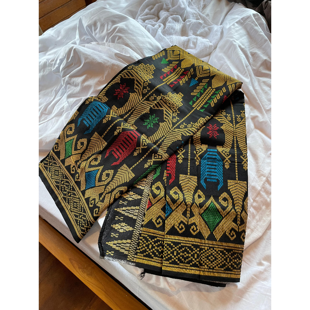 KAIN KATUN ASLI LOMBOK MOTIF SERAT NANAS