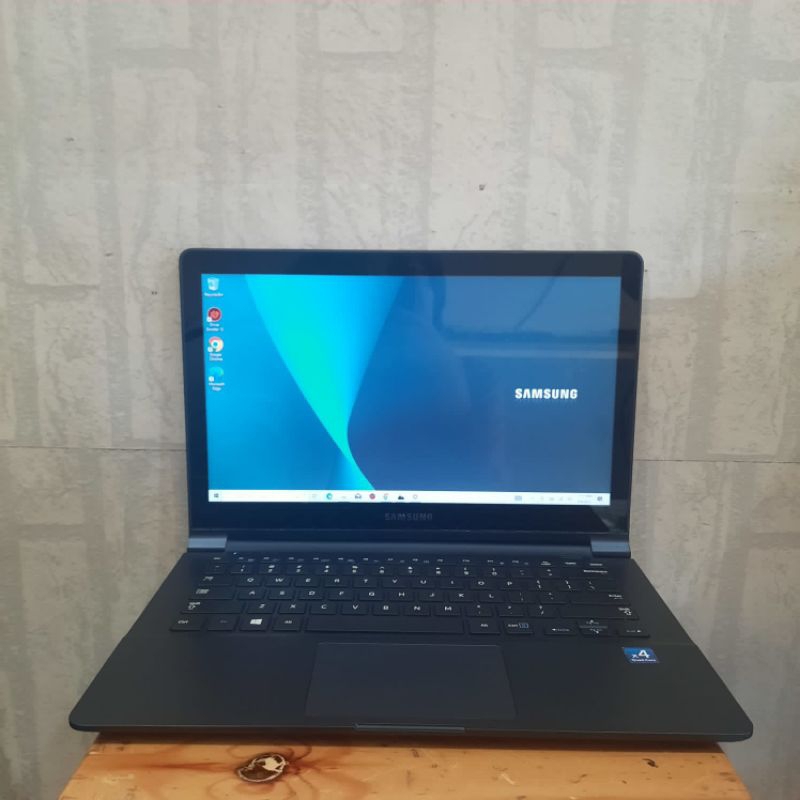 Laptop Samsung 915s, #Touchscreen, Super Slim, Ringan, Biru Dongker