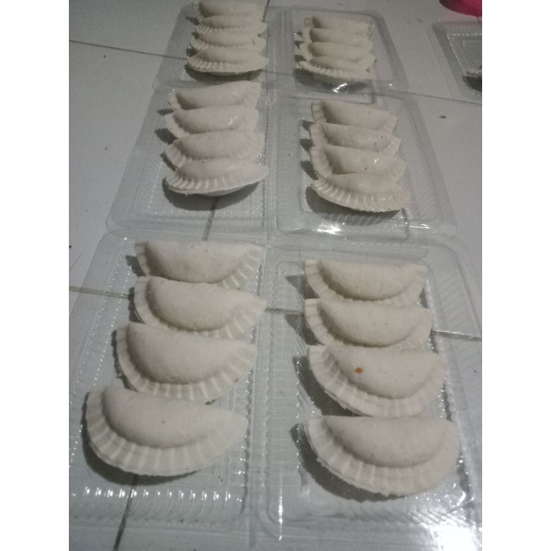 

CIRENG ISI AYAM WORTEL PEDAS/CIRENG ISI/FROZEN FOOD/CIRENG ISI FROZEN