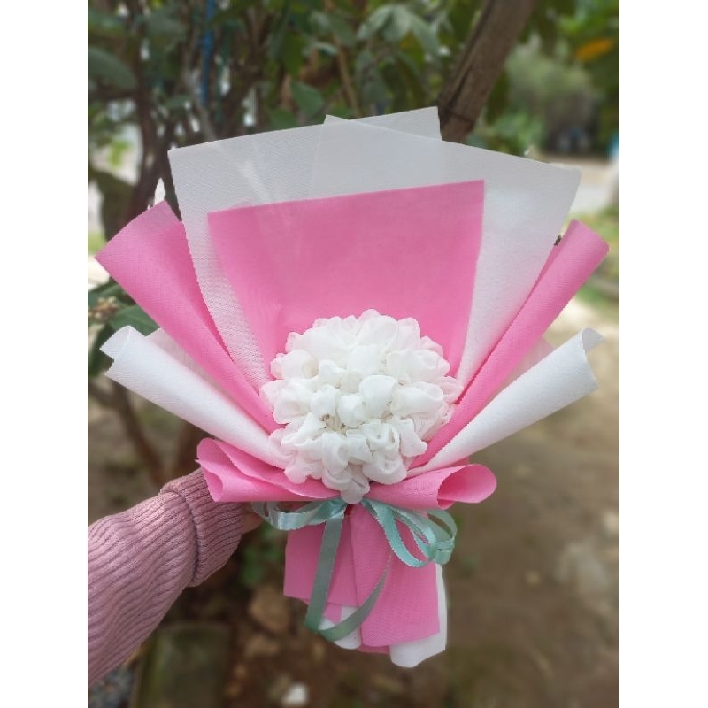

Buket Hijab/Hadiah Wisuda