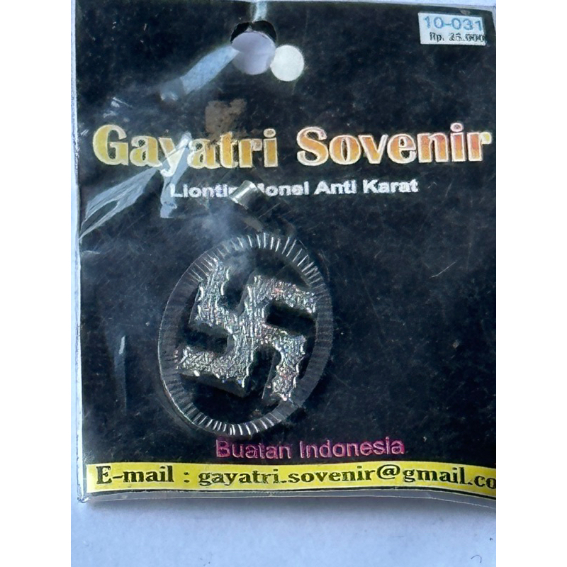 Liontin omkara bahan monel