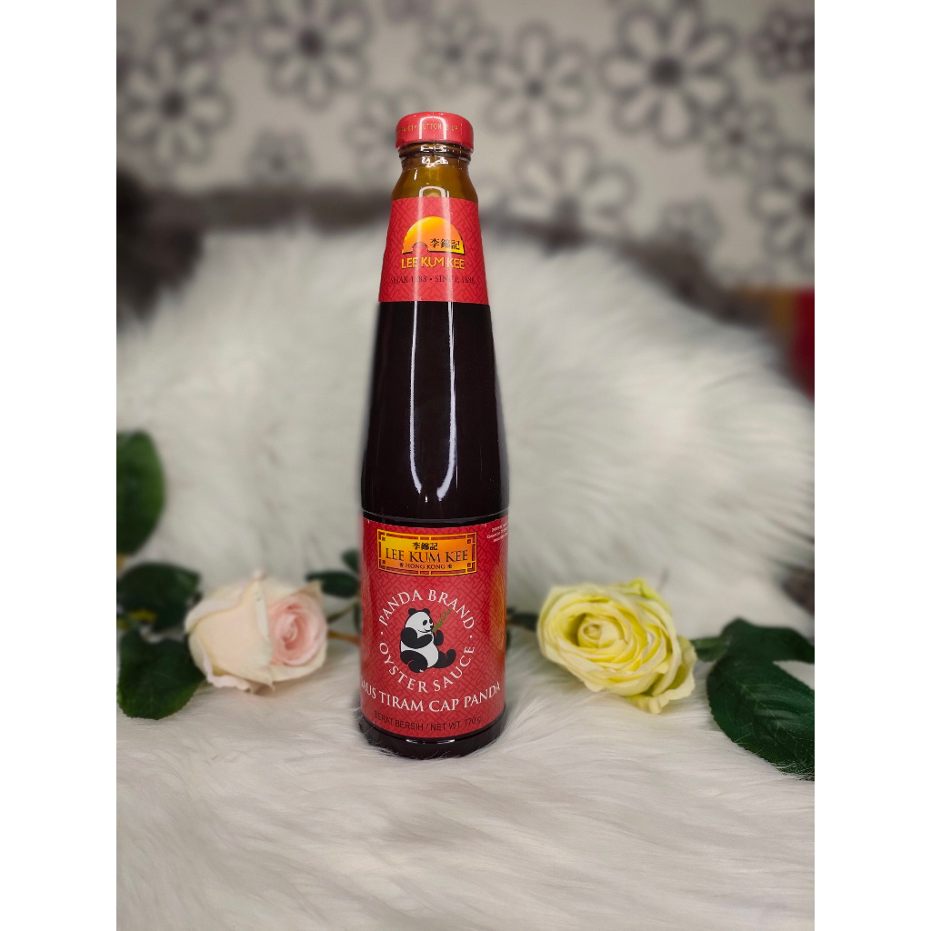 

LEE KUM KEE Oyster Sauce Saus Tiram Panda 770GR