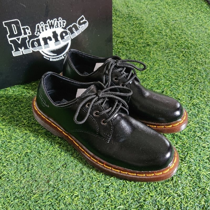 Sepatu Pria Docmart Low Boot 3hole Pendek Kasual Hitam