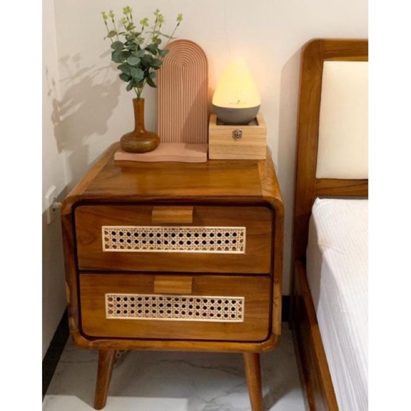 NAKAS RETRO KAYU JATI, NAKAS ROTAN, NAKAS JATI KOMBINASI ROTAN