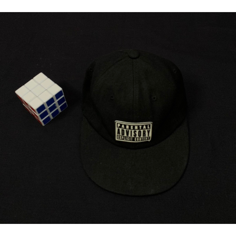 Topi Parental Advisory