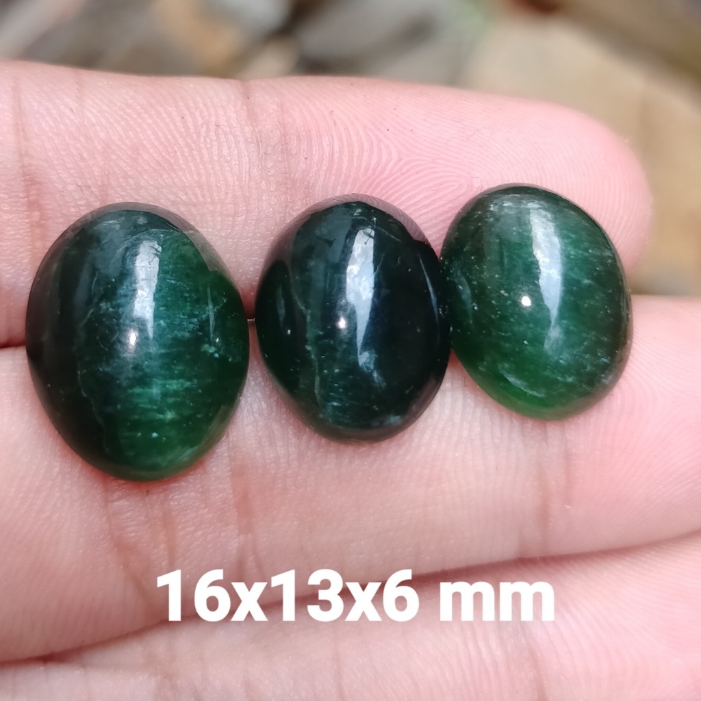 BATU CAT EYE HIJAU ANTIK NATURAL cek batu lainnya yaman api wulung opal bacan amethys kalimaya shope