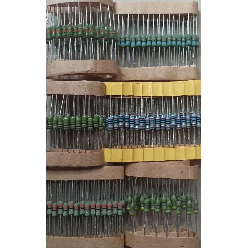 10, biji BANYAK NILAI RESISTOR JAPAN 1/2 WATT BODY 1/4 WAT