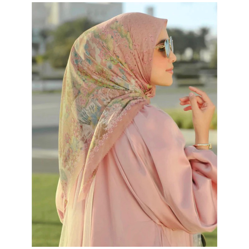 Al Qasr Buttonscarve XL PL