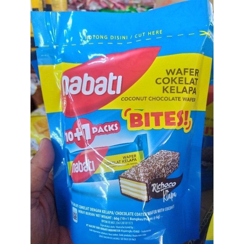 

WAFER COKELAT KELAPA nabati bites