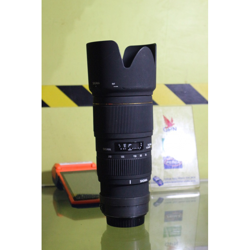 lensa sigma 70-200 F2.8 for canon