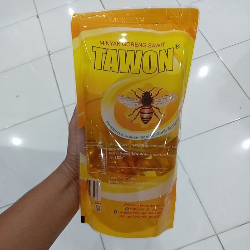 

Mahbubah - Tawon 900 ml Minyak Goreng Refil