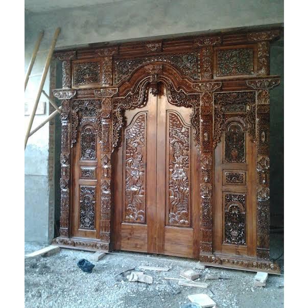 Pintu Gebyok Relief Jawa antik