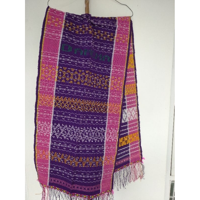 Ulos hande hande Sadum Tenun