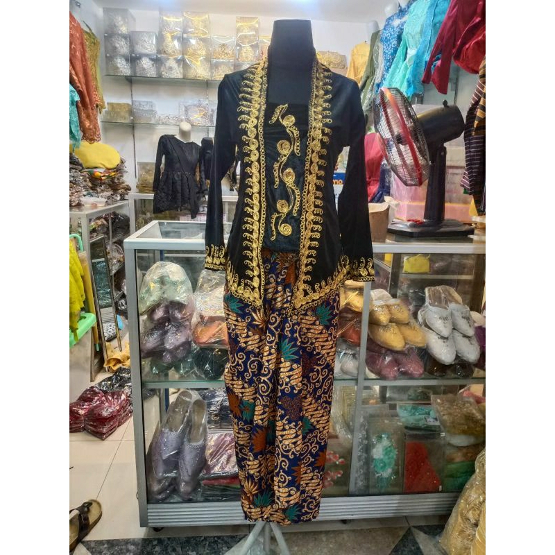 Kebaya Bludru Kutubaru Bordir Baju Wanita Adat Jawa Pakaian Cewek Tradisional Solo Jogja