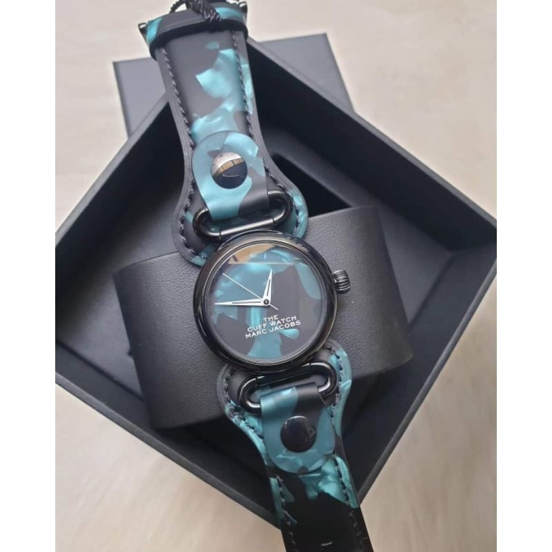 MJ0120190884 The Cuff Marble Green Blue