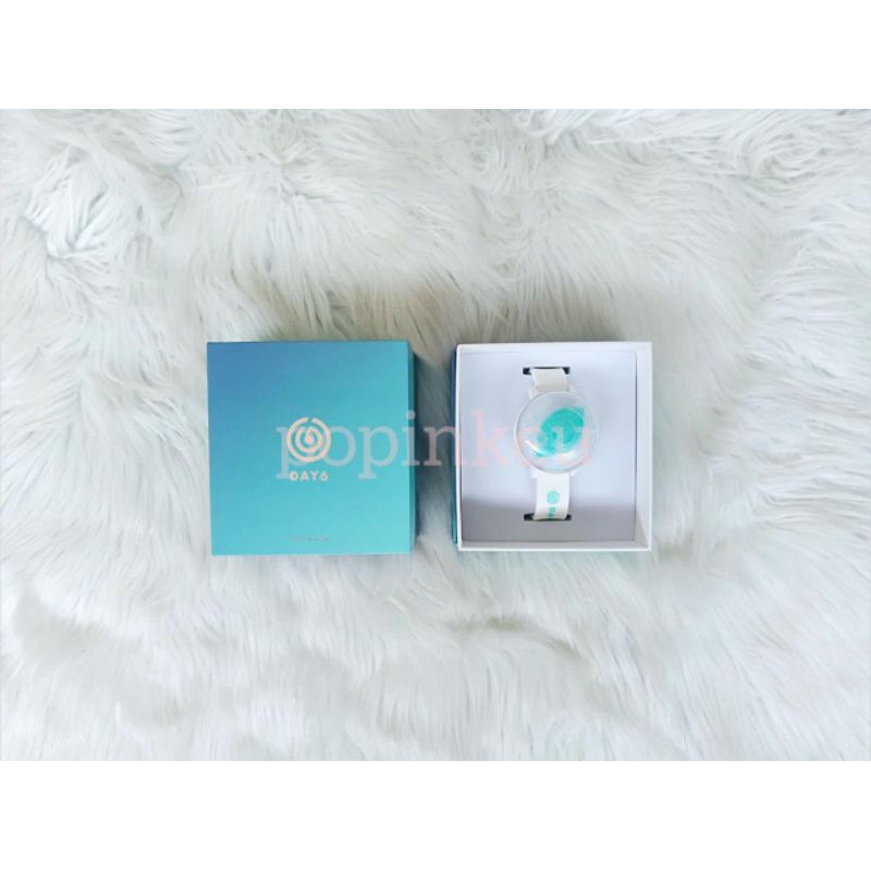 [READY STOCK] DAY6 OFFICIAL LIGHTBAND VER 1 (SEALED NEW)