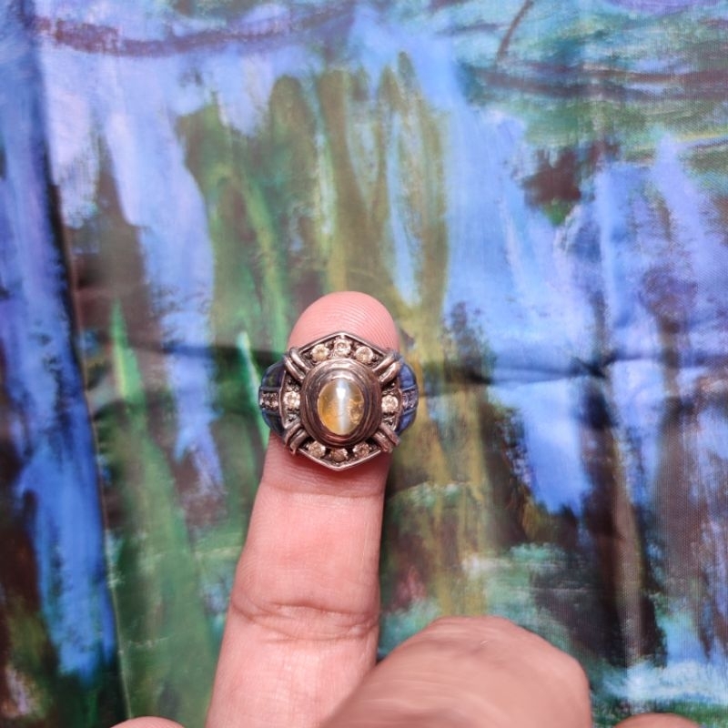 Cat Eye Batu Natural item Langka