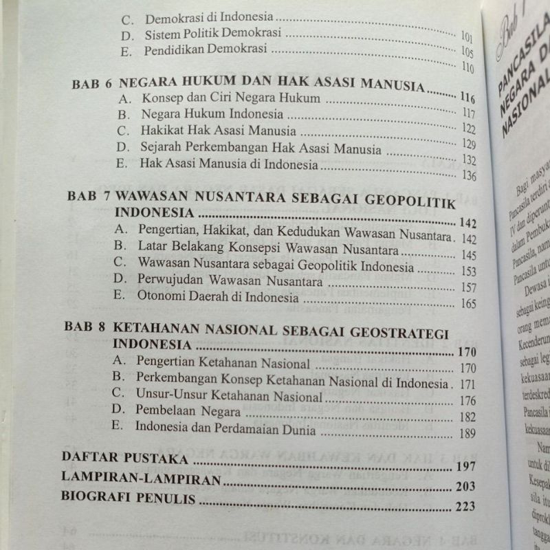 Buku Pendidikan Kewarganegaraan Paradigma Baru untuk Mahasiswa Panduan Kuliah di Perguruan Tinggi Edisi Kedua 2 Penerbit Bumi Aksara - Winarno - Original