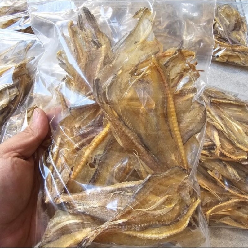 

Ikan Asin Jambrong Kering Tawar 100 gram - Jambrong siting Tarakan Tipis