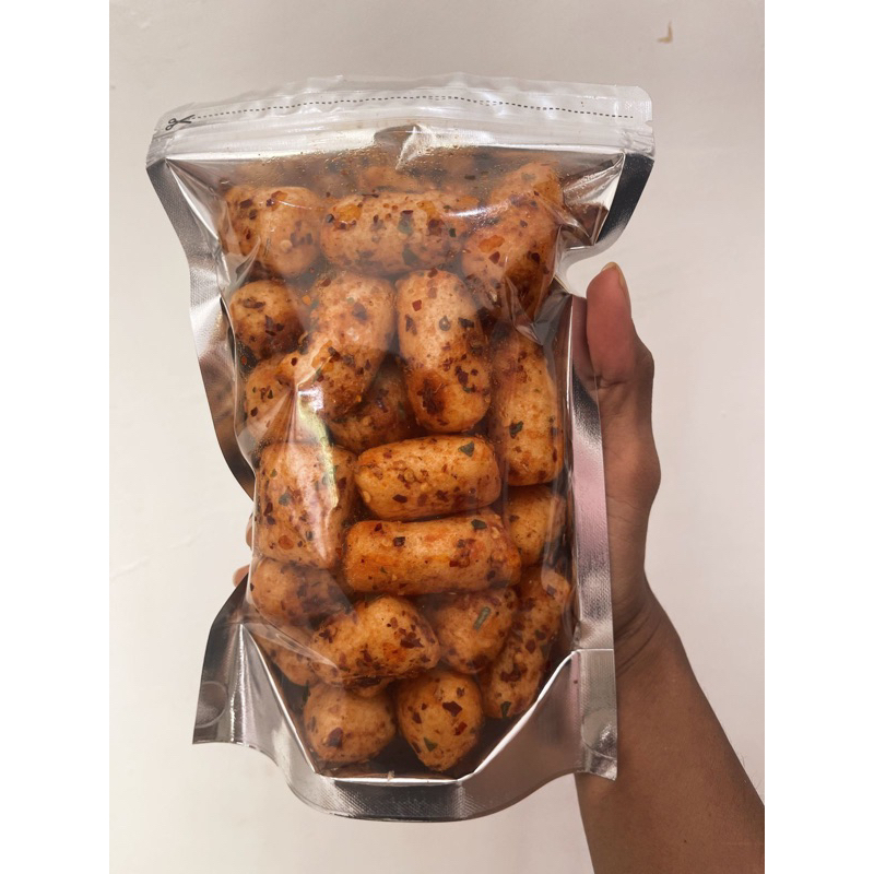 

Amplang Bumbu Pedas daun jeruk 100% Hasil Bumi Kalimantan