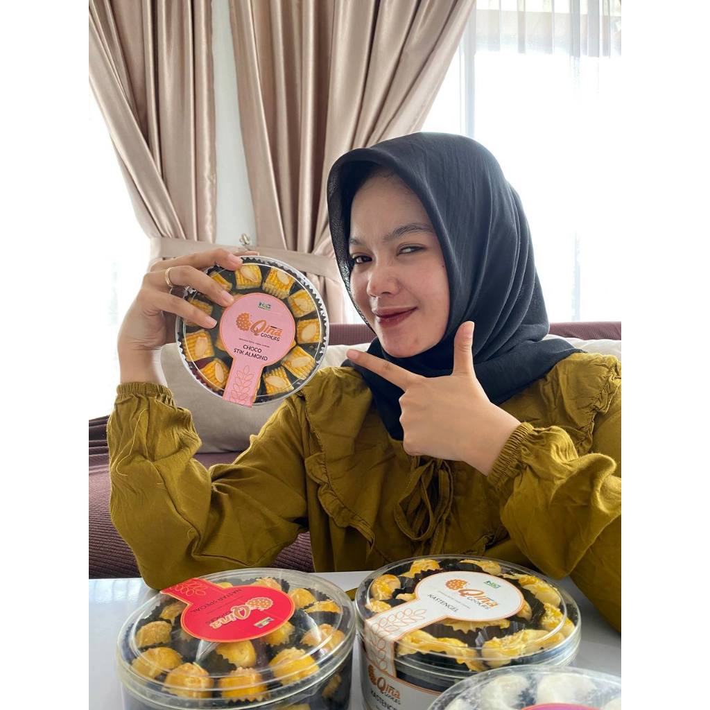 

QINA COOKIES KUE KERING SPECIAL BIKIN NAGIH KUE LEBARAN/ KUE KERING TOPLES