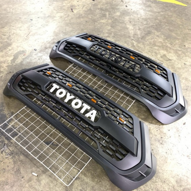 grill hilux rocco 2021 led