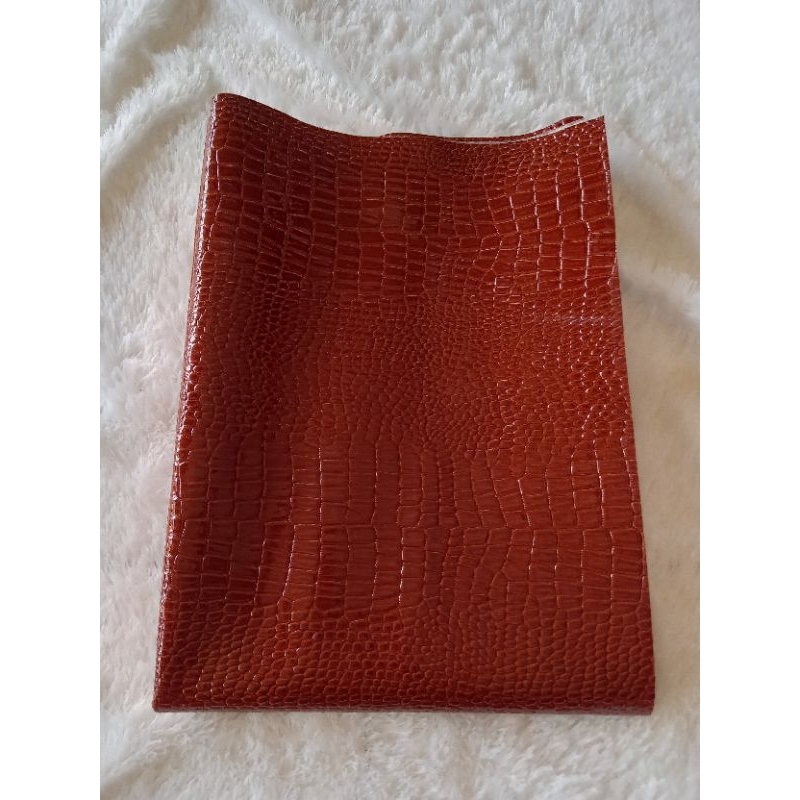 KULIT SINTETIS MOTIF BUAYA/ KULIT OSKAR BUAYA/100CMX140CM