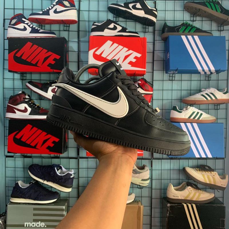 Nike AF1 Ambush black