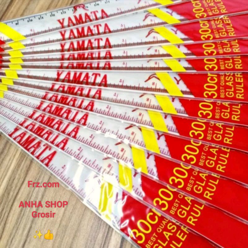 

Penggaris 30 cm. Garisan. Per 1 picis.