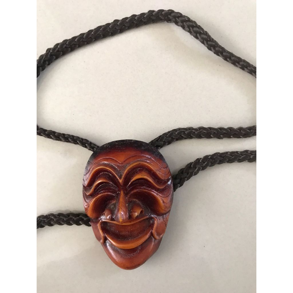 KALUNG BANDUL TOPENG KAYU – SECOND LIKE NEW