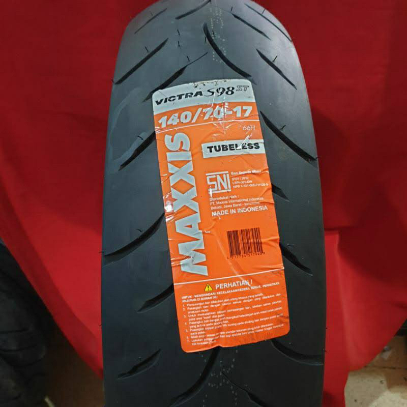 Maxxis Victra 140/70-17
