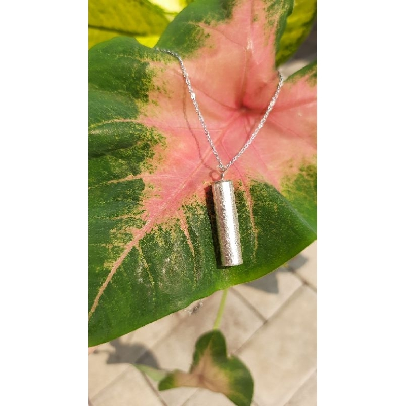 Liontin perak hiriz imam jawad kulit rusa