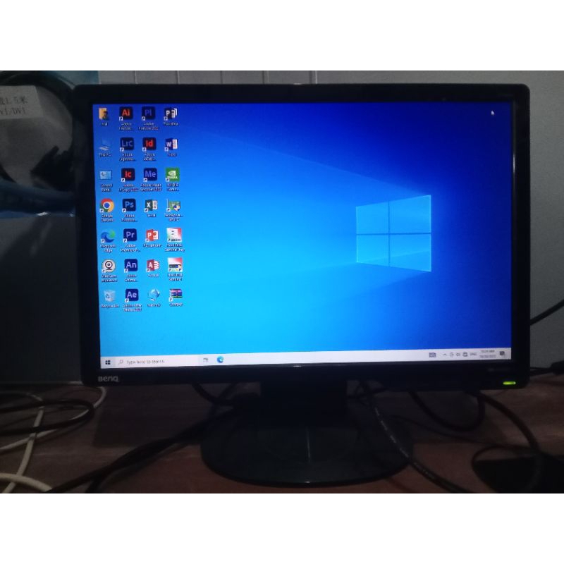 MONITOR SECOND 19 INCI