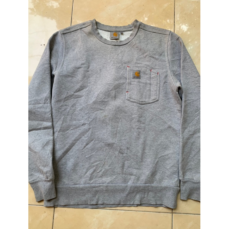 carhartt sweater pocket