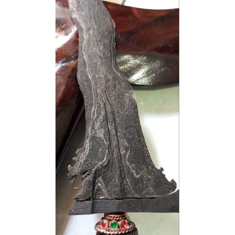 keris sangkelat unik