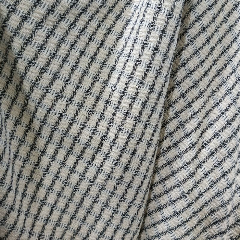 KAIN TWEED BAHAN BLAZER/JAS MOTIF KOTAK CREAM